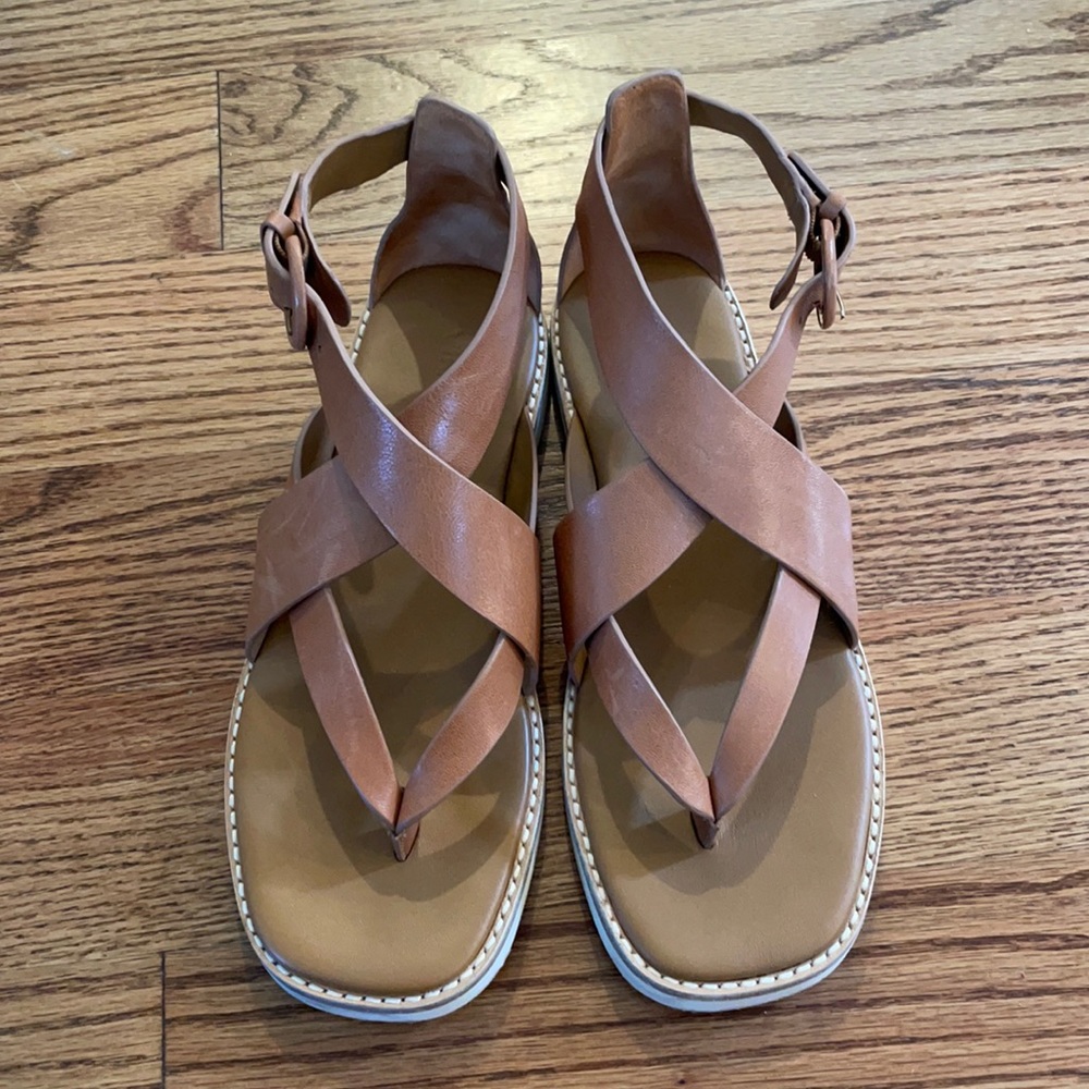 Vince leather sandal size 7 (37)
